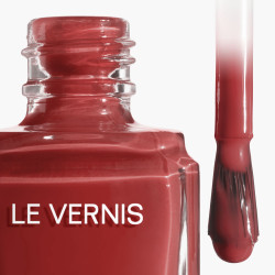 LE VERNIS - COLORE E...